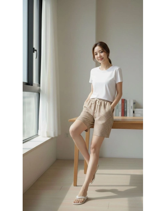 Kadın Pötikareli Şort – Beli Lastikli Bağcıklı, Cepli, Rahat Kesim Günlük Yazlık Şort - Bej