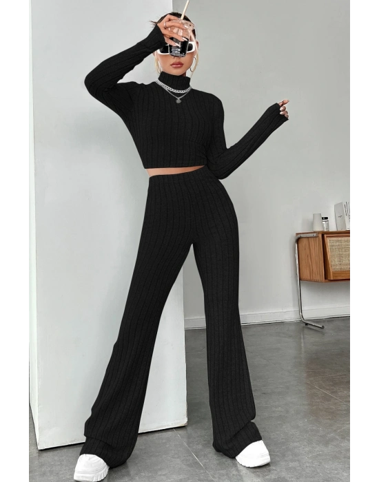 Kadın Siyah Boğazlı Crop Top ve Yüksek Bel Eşofman Takımı Spor Şık Kombin