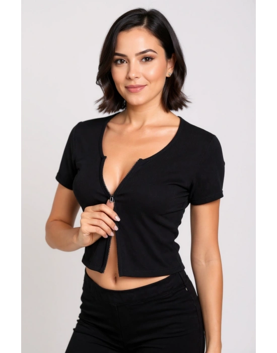 Kadın Siyah Çift Fermuarlı Yarım Kol Crop Top Bluz – Şık, Rahat ve Kolay Kombinlenebilir