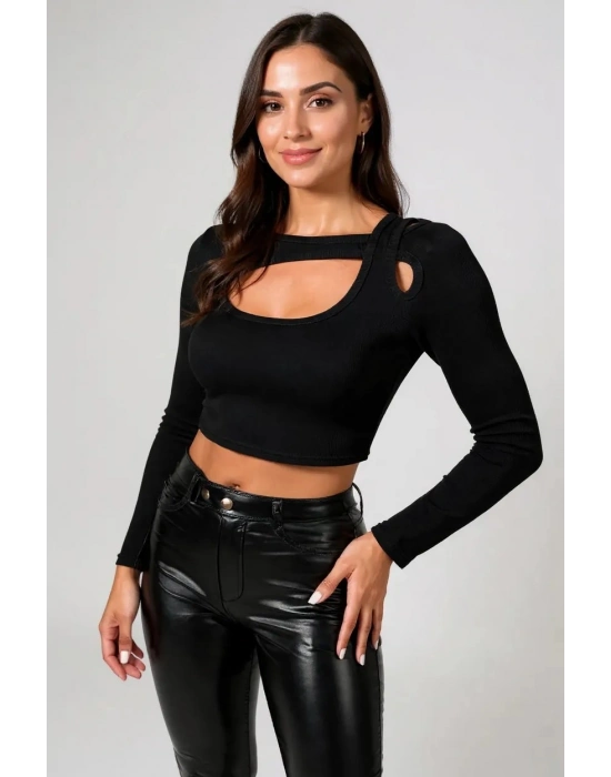 Kadın Siyah Göğüs Dekolteli Çapraz Askılı Uzun Kollu Crop Top Bluz – Şık, Rahat ve Kolay Kombinlenebilir