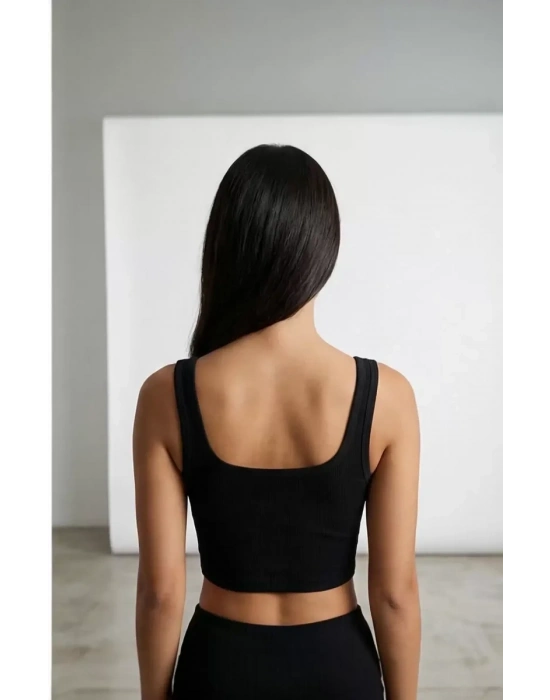 Kadın Siyah Kalın Askılı Crop Top Büstiyer – Modern ve Şık Tasarım