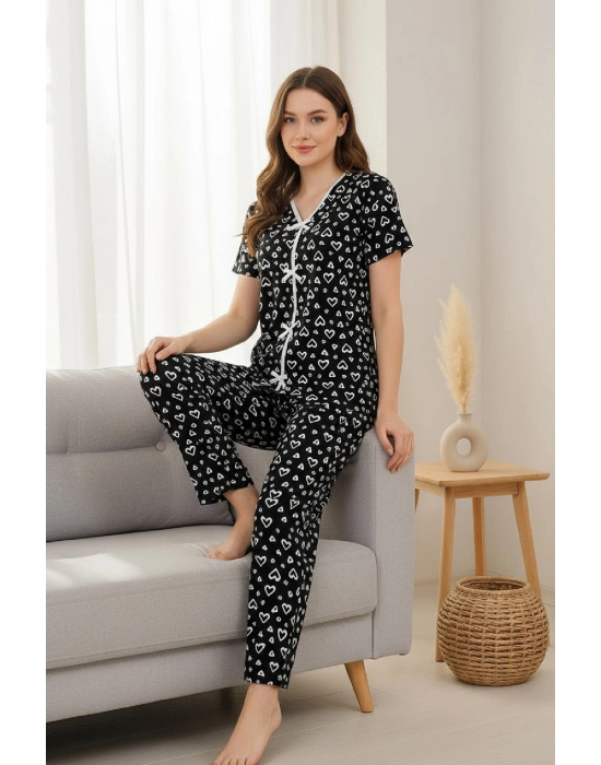 Kadın Siyah Kalp Desenli Fiyonklu Kısa Kollu Uzun Pijama Takımı