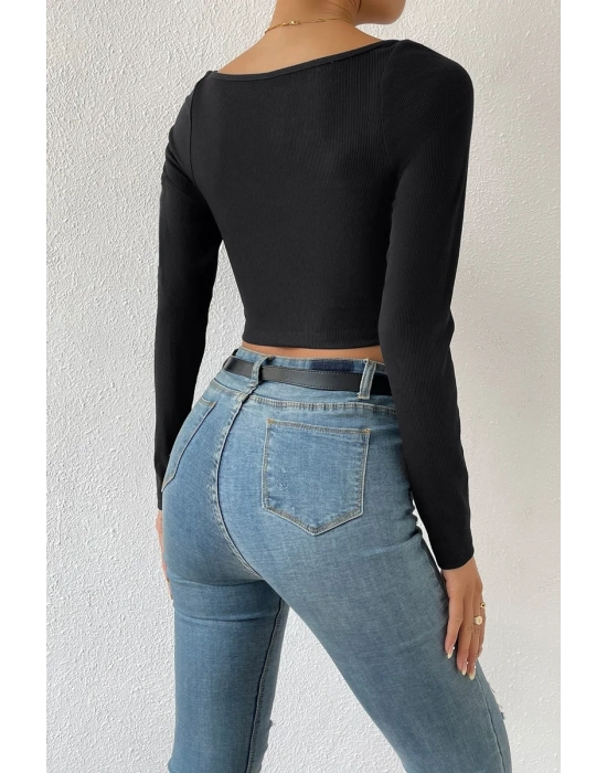 Kadın Siyah Uzun Kol Göğüs Dekolteli Şık Crop Top Bluz – Şık, Rahat ve Kolay Kombinlenebilir