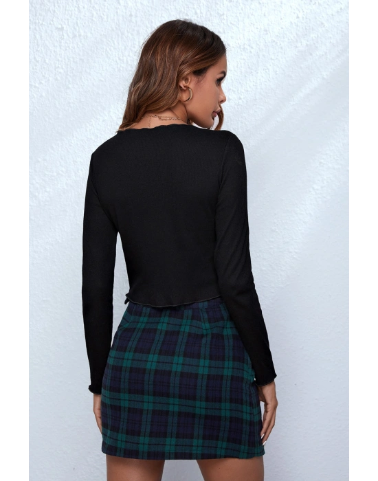 Kadın Siyah Uzun Kollu Önden Bağlama Detaylı Crop Top Bluz – Şık, Rahat ve Kolay Kombinlenebilir