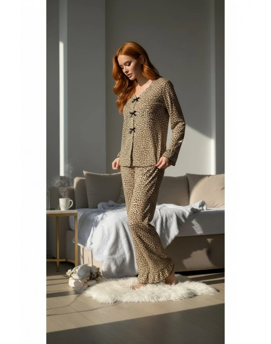 Kadın Uzun Kollu Leopar Desenli Fiyonklu Ev Giyim Pijama Takımı
