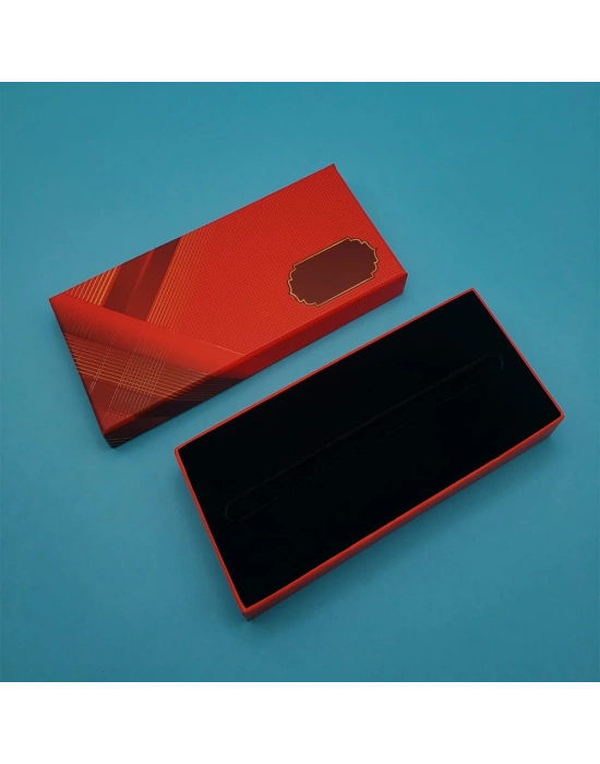 Kalem Kutusu Kırmızı Tasarımlı