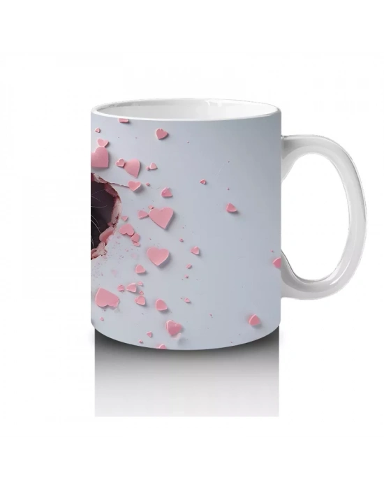 Kalp Çatlağından Bakan Sevimli Gri Kedi – Baskılı Kupa Bardak