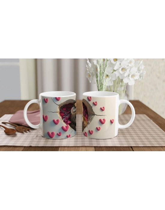 Kalp Dolu Duvardan Bakan Su Samuru Temalı Baskılı Kupa Bardak