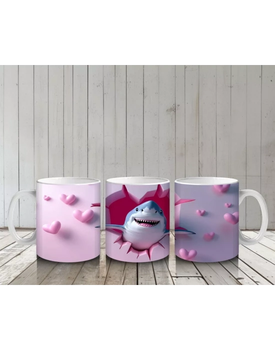 Kalp Şeklinde Çatlakta Bakan Sevimli Köpek Balığı – Baskılı Kupa Bardak