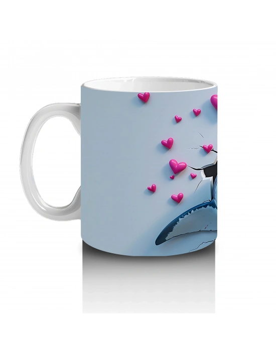 Kalpli Arka Planda Neşeli Köpekbalığı - Baskılı Kahve Kupası