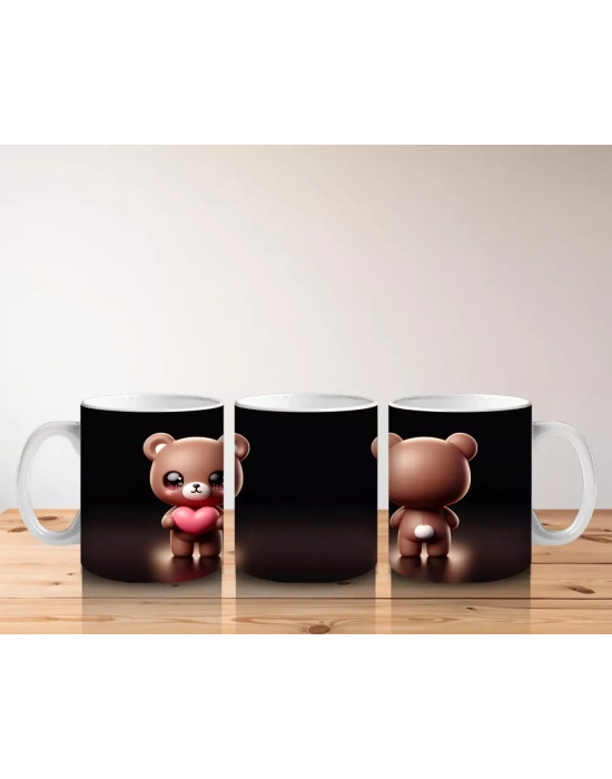 Kalpli Gözlerle Bakan Tatlı Ayıcık Karakteri – Baskılı Kahve Kupası