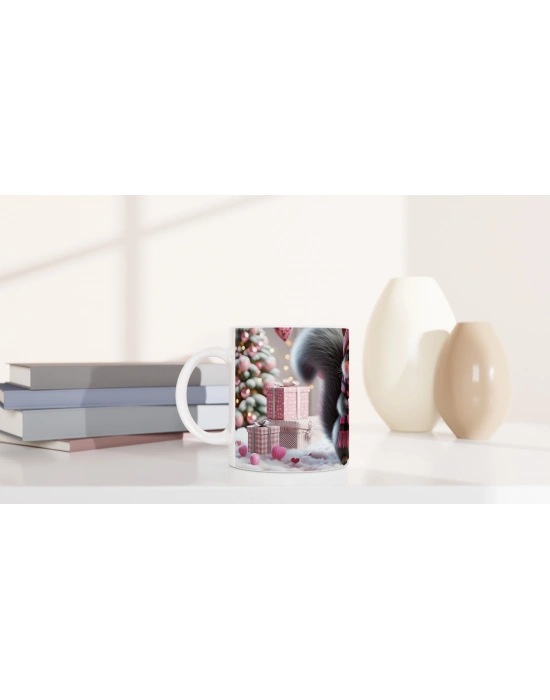 Kalpli Hediye Kutuları Arasında Sevimli Sincap Temalı Baskılı Kupa Bardak