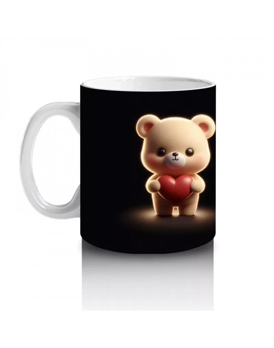 Kalpli Şortlu Sevimli Ayıcık ve Arka Görünümü – Baskılı Kahve Kupası