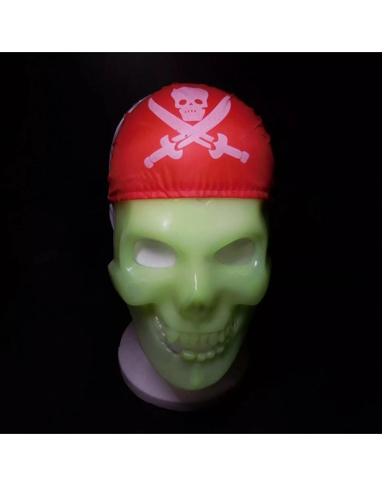 Karanlıkta Parlayan Fosforlu Korsan Kafatası Maskesi
