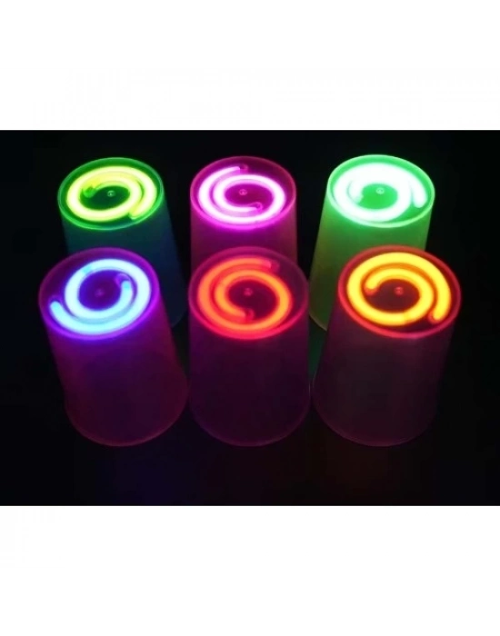Karanlıkta Yanan Mega Glow Bardaklar 8 Adet