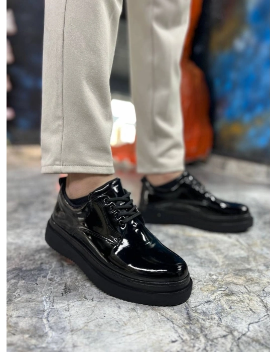 KB-X16  Kömür Rugan Günlük Erkek Ayakkabı