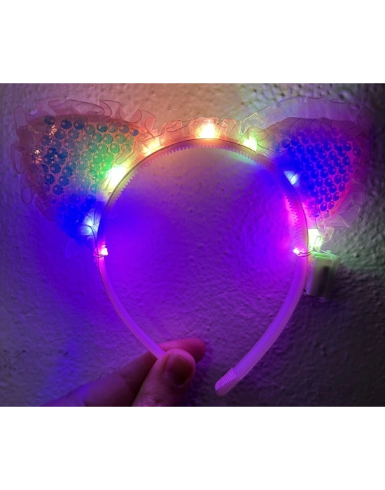 Kenarları Dantelli Pembe Pullu Payetli Led Işıklı Kedi Kulak Taç 17x19 Cm