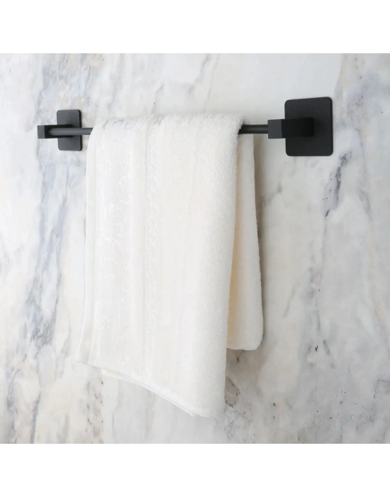 ®  Kendiliğinden Yapışkanlı Siyah Çubuk Havluluk