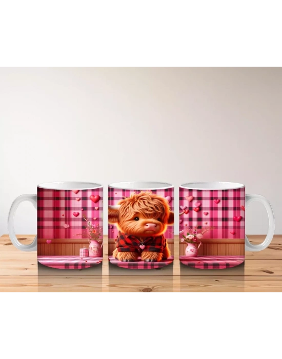 Kırmızı Çizgili Arka Planda Kalpli Kız – Baskılı Kupa