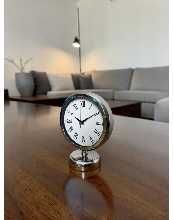 Krom Zarif 25 x 20 Cm Metal Masa Saati