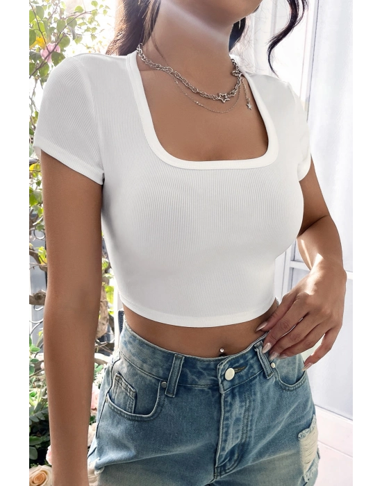 Kadın Beyaz Yarım Kol Düz Yaka Crop Top Bluz