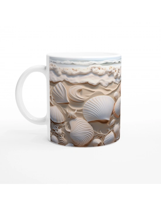 Kumsalda Kabuk ve Deniz Yıldızlarıyla Süslenmiş Su Altı Temalı Kupa Bardak