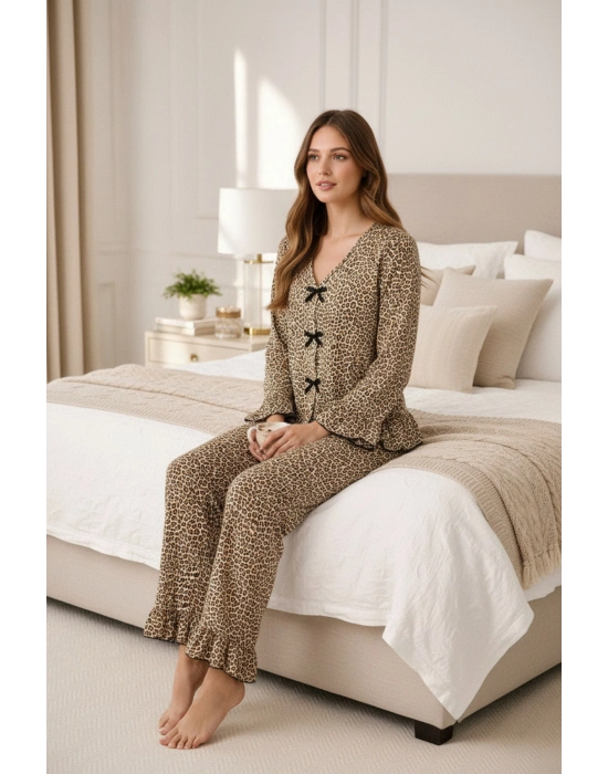 Kadın Uzun Kollu Leopar Desenli Fiyonklu Ev Giyim Pijama Takımı