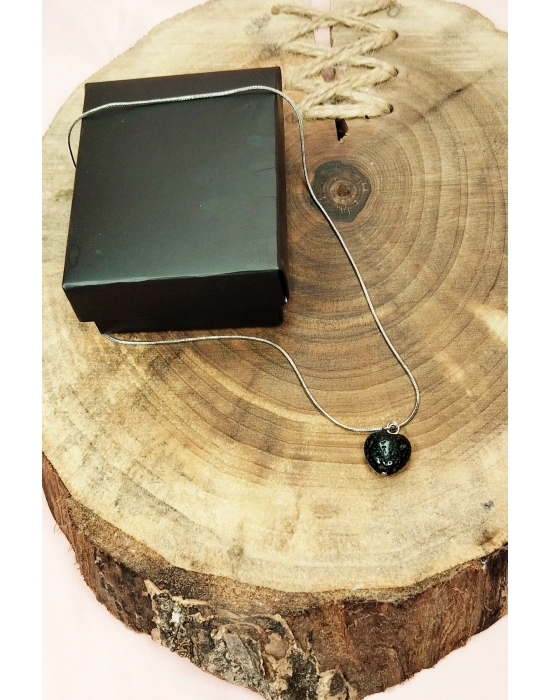 Lav Taşı Doğal Taşı Zincirli El Yapımı Kolye Uç: 1,5 cm Zincir: 20 cm Kutulu