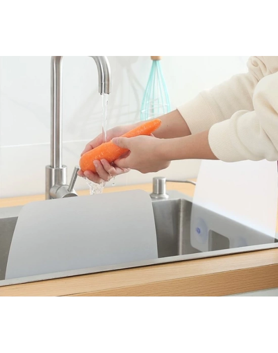 Lavabo ve Ocak Sıçrama Önleyici Vantuzlu Kalkan