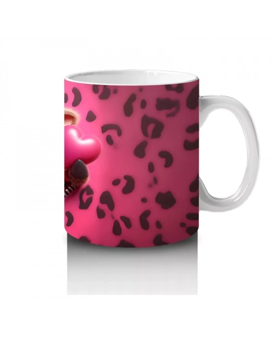 Leopar Desenli Kalpler Arasında Tatlı Buzağı – Baskılı Kupa