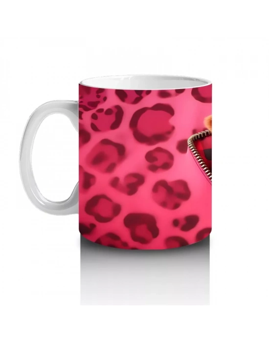 Leopar Desenli Zemin Üzerinde Buzağı Figürü - Baskılı Kahve Kupası