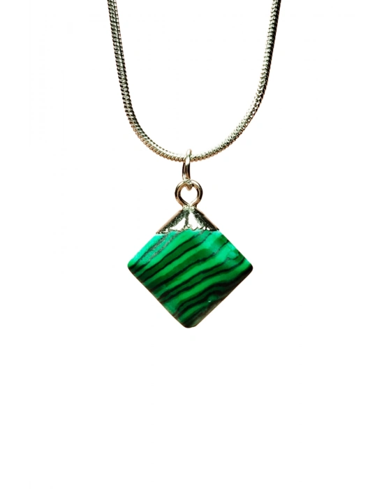 Malakit Doğal Taşı Zincirli El Yapımı Kolye Uç: 1,5 cm Zincir: 20 cm Kutulu