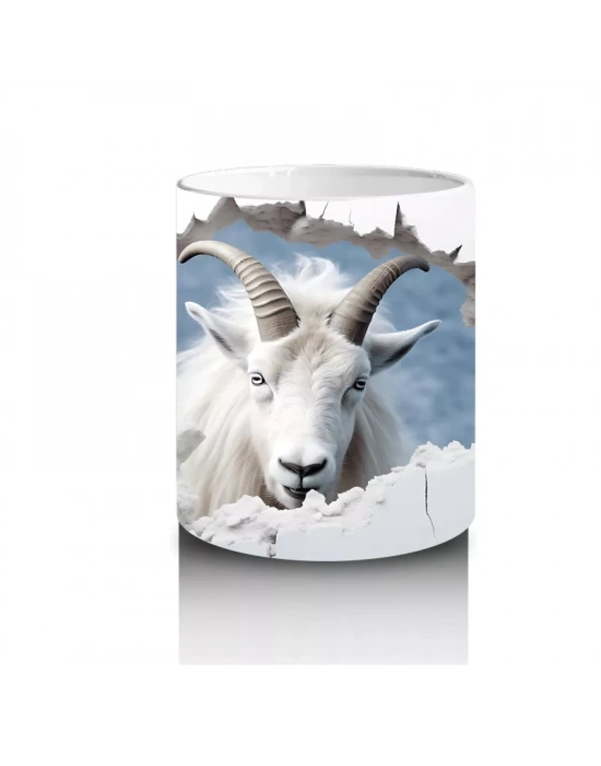 Mavi Gökyüzü Arka Planlı Çatlak Zeminden Bakan Dağ Keçisi - Baskılı kahve kupası