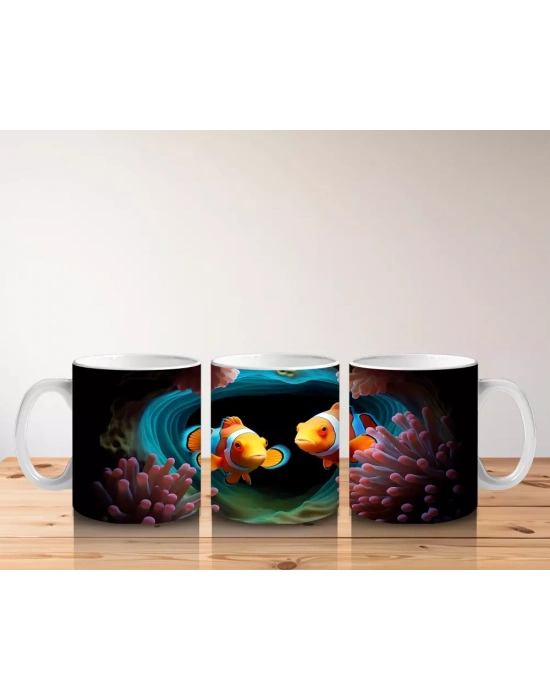 Mercanlar Arasında Renkli Palyaço Balıkları – Baskılı Kahve Kupası