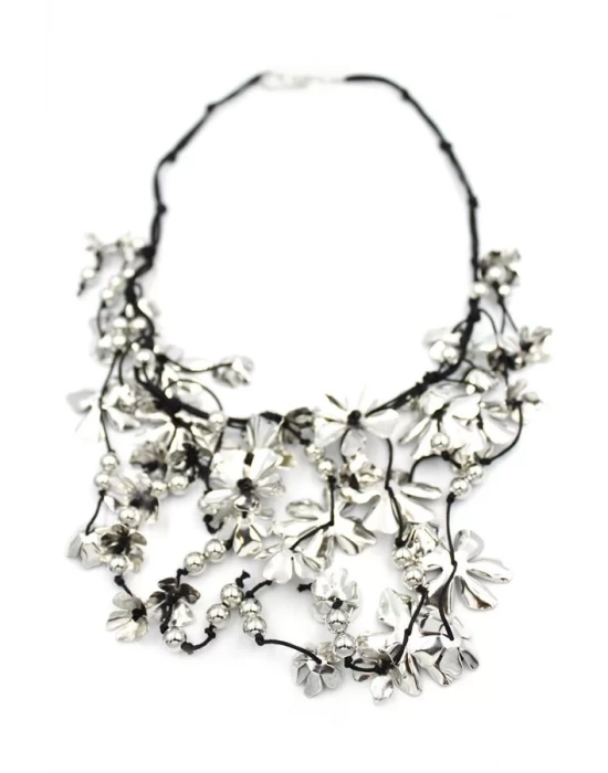 Metal Çiçek Kolye - Gümüş