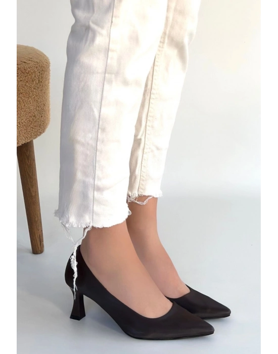 Mırta Acı Kahve Cilt Topuklu Ayakkabı