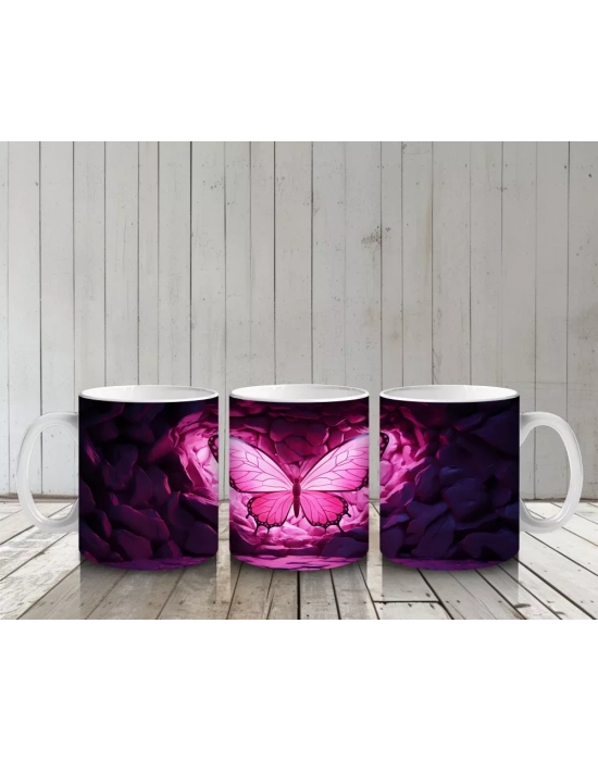 Mor Işıklarla Aydınlatılmış Kalpli Zeminde Kelebek - Baskılı kahve kupası