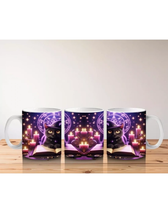 Mor Işıklı Büyü Sahnesinde Kitap Okuyan Cadı Figürlü Cadılar Bayramı Baskılı Kupa Bardak