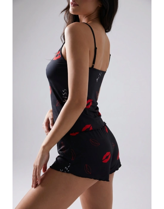 Öpücük Desenli Siyah Askılı Şortlu Kadın Pijama Takımı Tm1358
