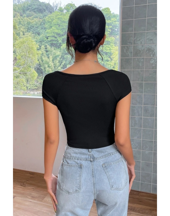 Kadın Siyah Kare Yaka Yarım Kol Göğüs Dekolteli Crop Top Bluz