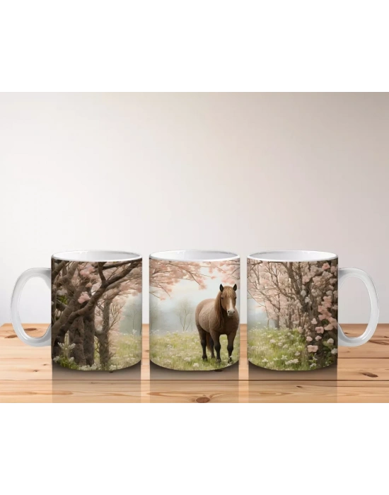 Ormanda Tek Başına At – Baskılı Kahve Kupası