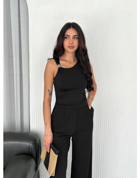 Osy Modal Yumuşak Dokulu Kumaş Bisiklet Yaka   Sıfır Kol Bluz Omuz Toka Aksesuar Detaylı - Siyah