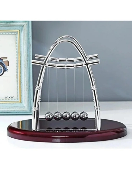 Oval Tabanlı Newton Balans Beşiği