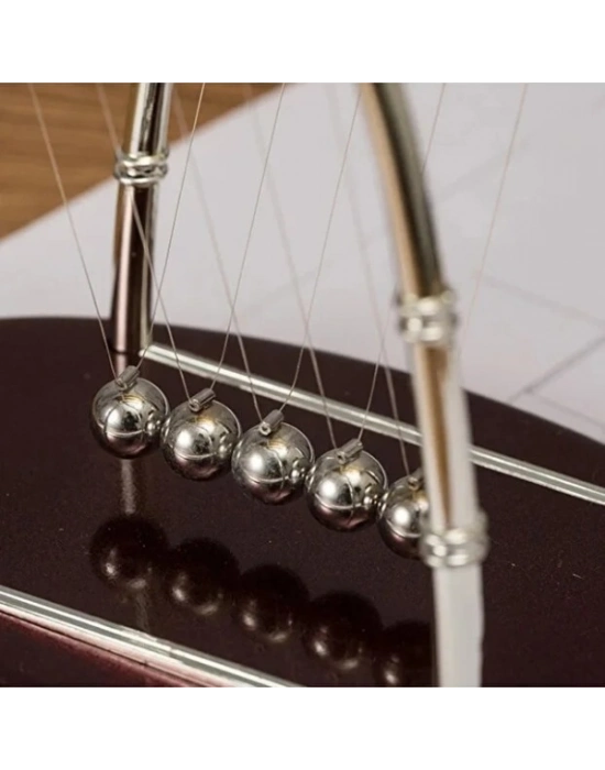 Oval Tabanlı Newton Balans Beşiği