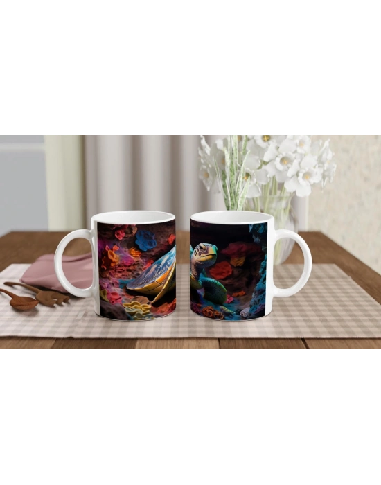 Parlak Renkli Mercan Kayalıklarında Dinlenen Kaplumbağalı Kupa Bardak