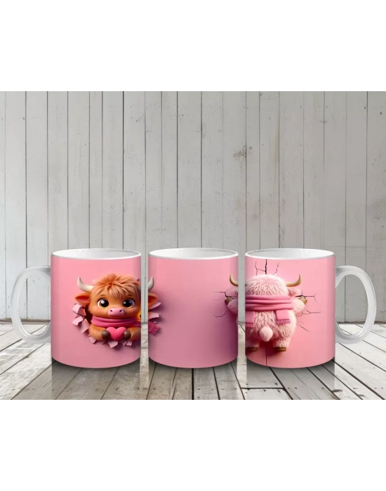 Pembe Arka Planda Sevimli Maskot ve Peluş Karakter – Baskılı Kahve Kupası