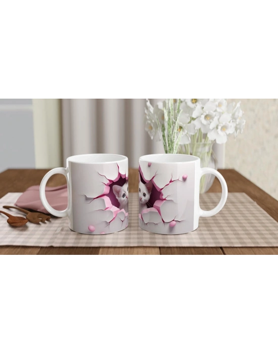 Pembe Çatlak Duvardan Bakan İki Beyaz Kedi Temalı Baskılı Kupa Bardak