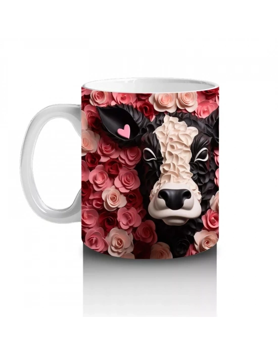 Pembe Çiçek Bahçesinde Bakan Siyah Beyaz İnek – Baskılı Kahve Kupası