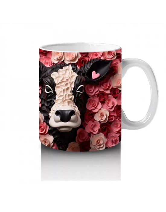 Pembe Çiçek Bahçesinde Bakan Siyah Beyaz İnek – Baskılı Kahve Kupası