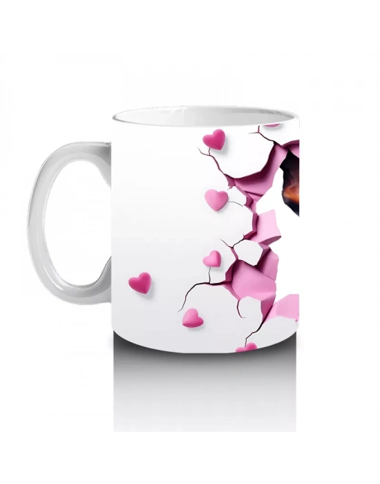 Pembe Kalpler Arasından Bakan Rottweiler – Baskılı Kahve Kupası